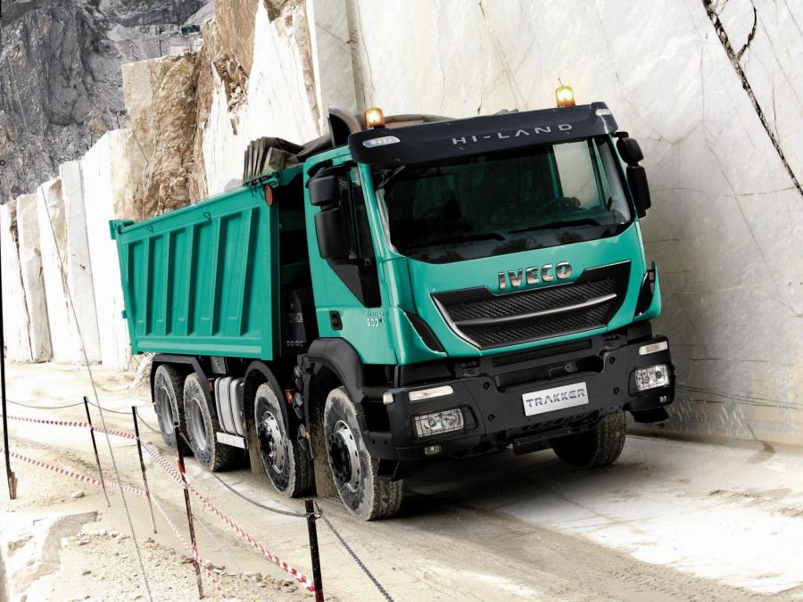  Iveco Trakker Hi-Land 500 8x4 2013 года  (фото 10 из 18)